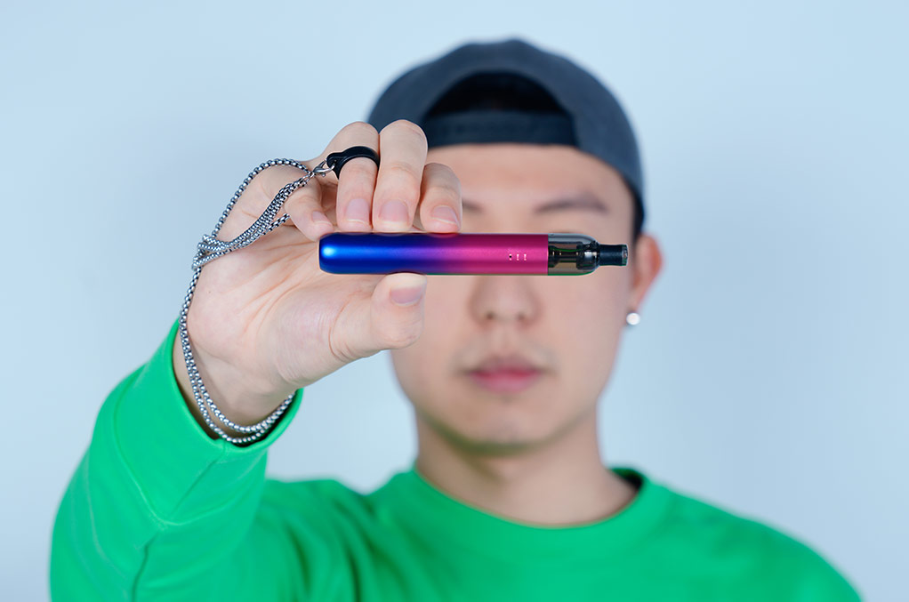 GeekVape Wenax M1 800mAh Gradient Gold