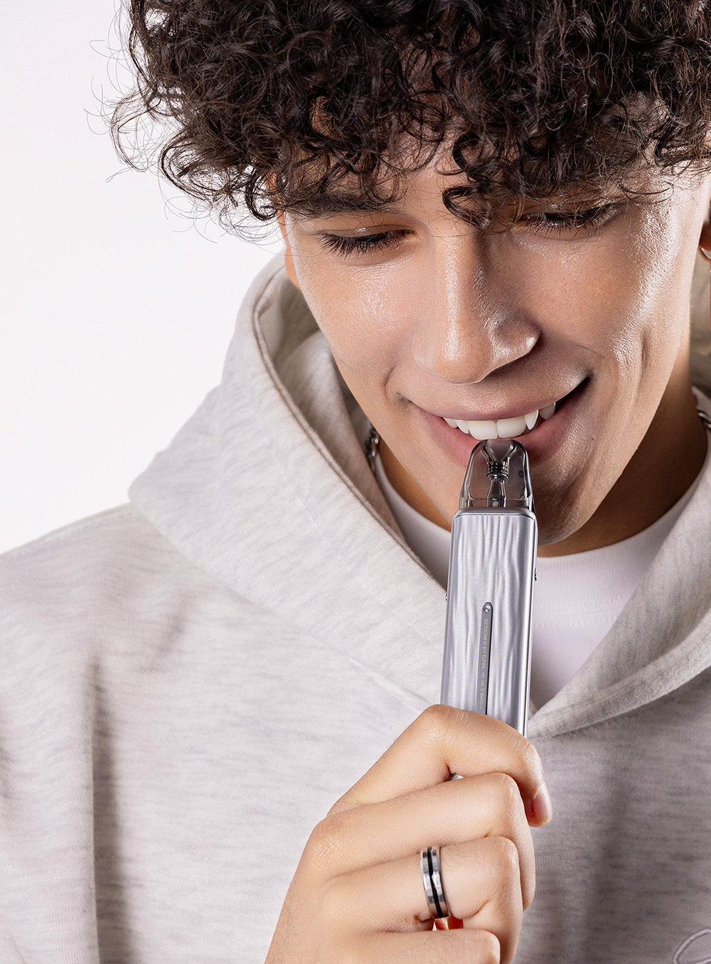 OXVA Xlim 3 ULTRA Kit 1500 mAh Midnight Black 1 ks